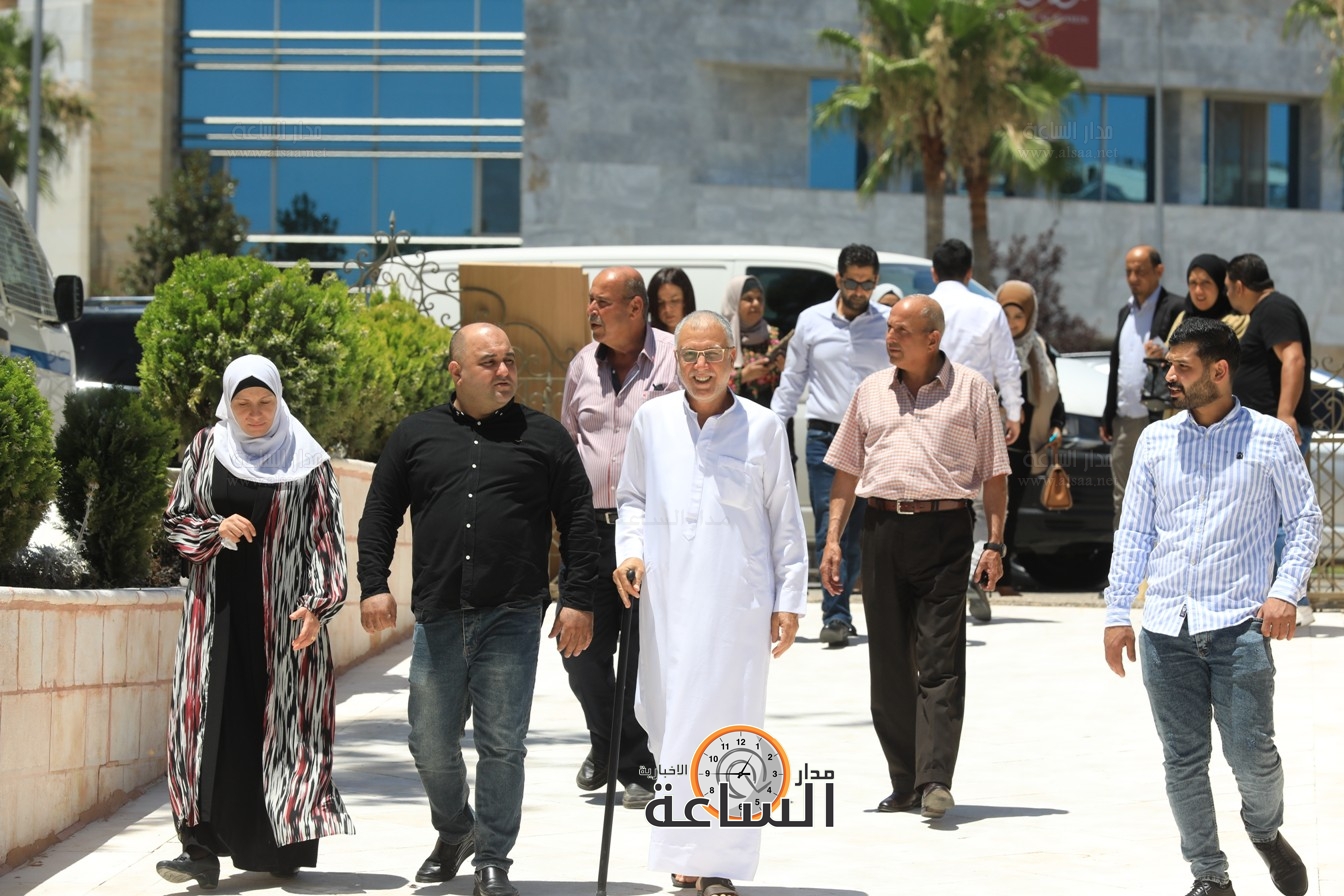 Madar Al-Saa Images 0.6487106391190862