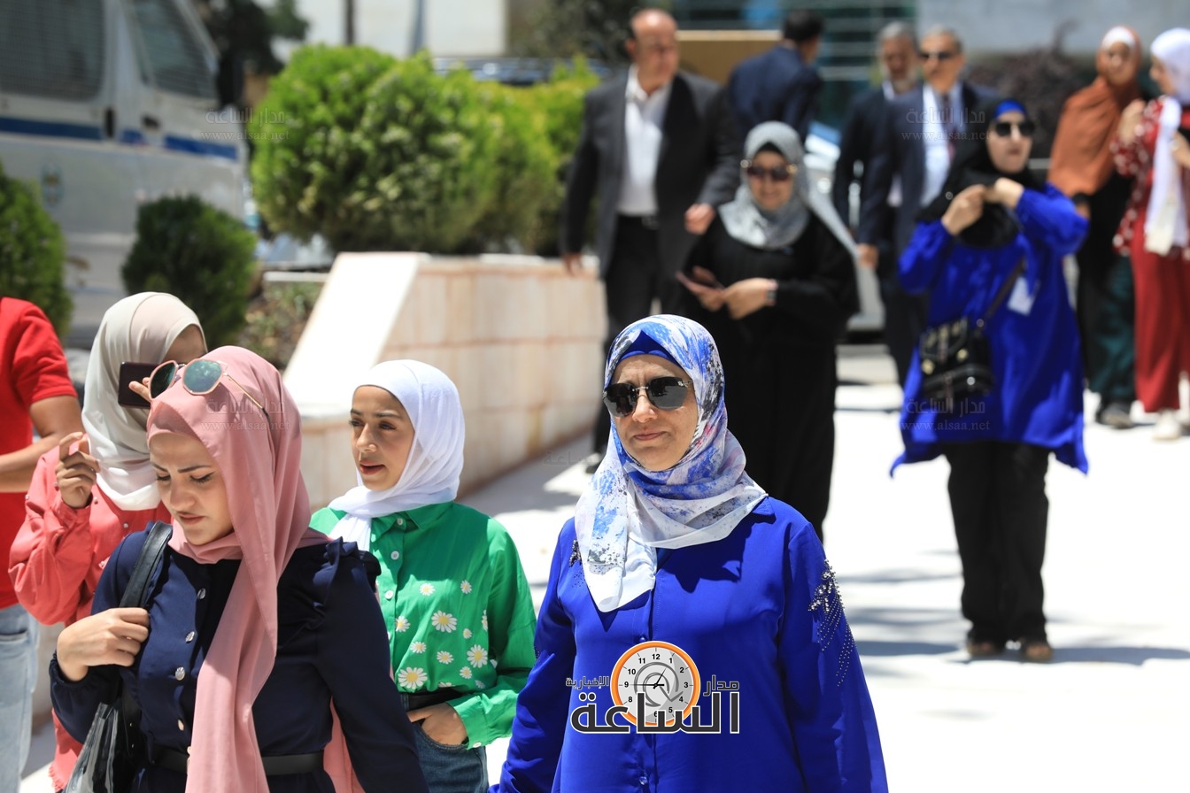 Madar Al-Saa Images 0.39517368279097576