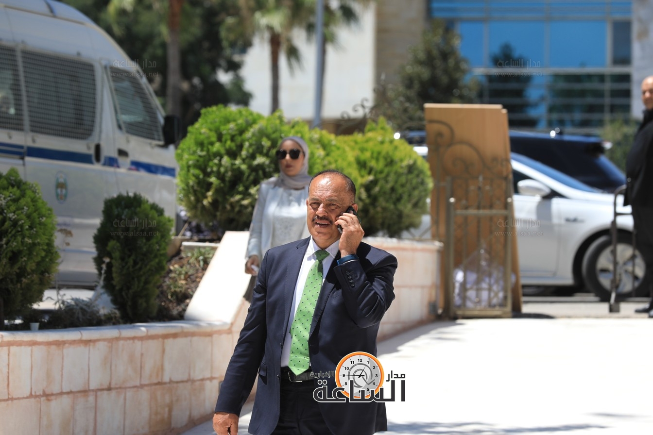 Madar Al-Saa Images 0.6444879634134815