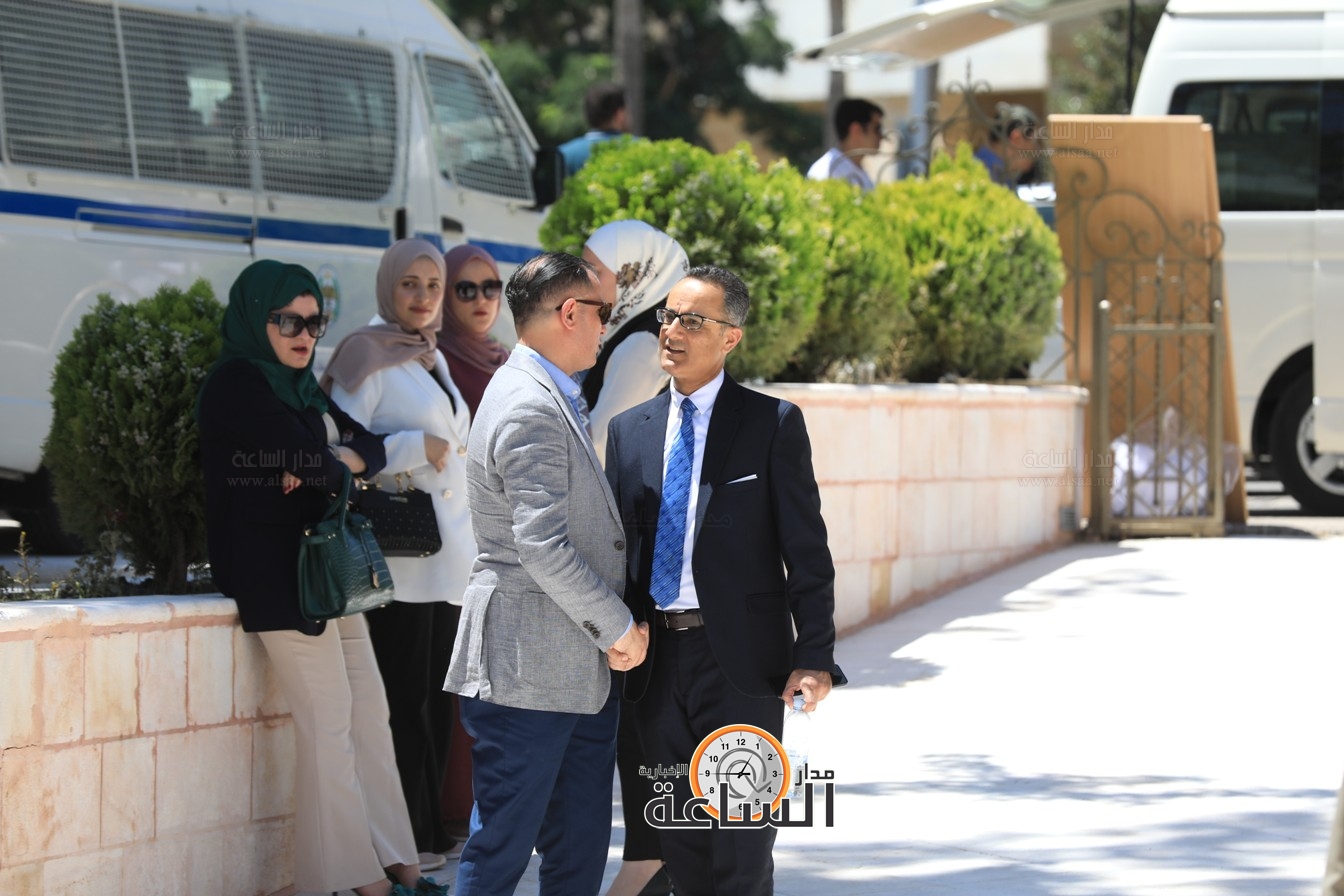 Madar Al-Saa Images 0.8949622648005153