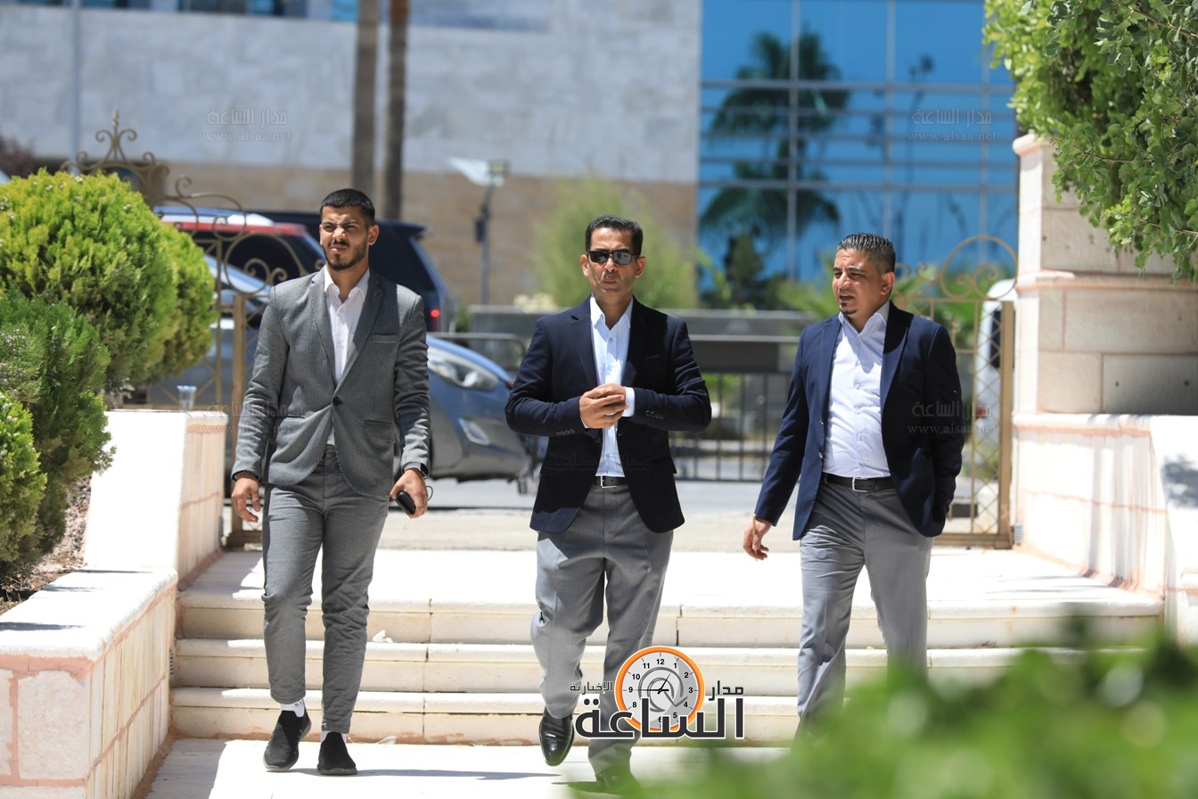 Madar Al-Saa Images 0.9436102063491125