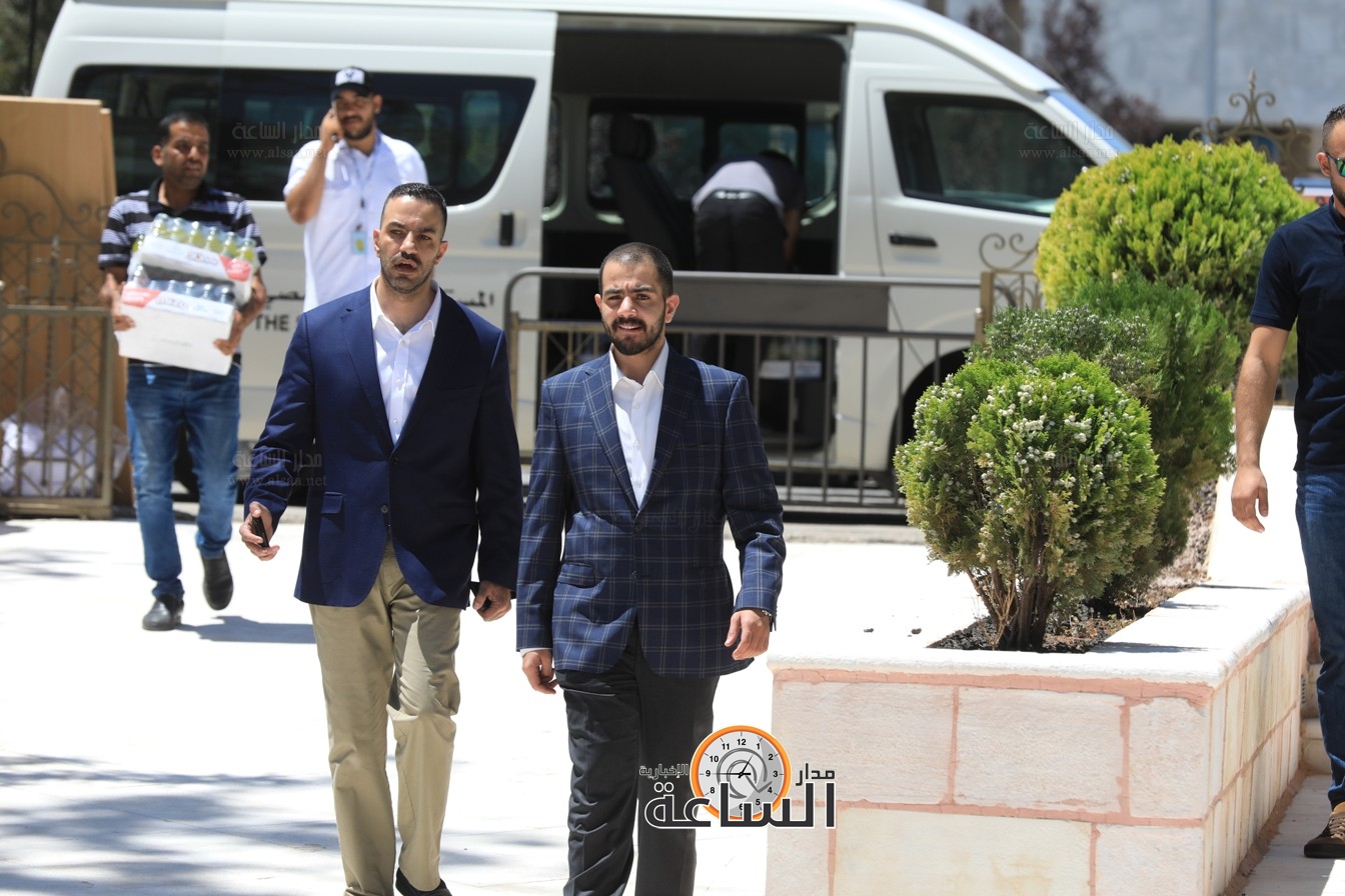 Madar Al-Saa Images 0.7539958448364588