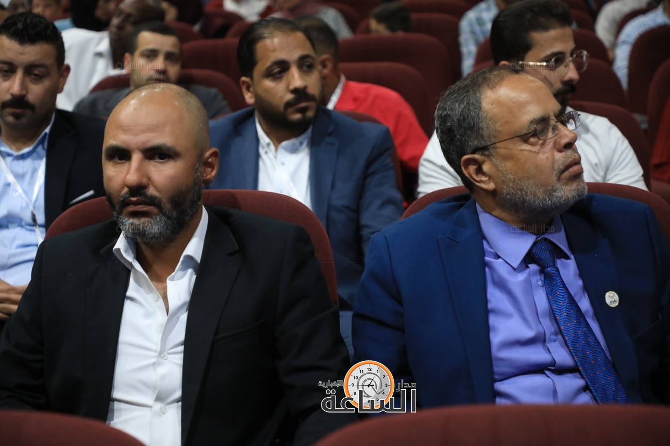 Madar Al-Saa Images 0.8648040048141501