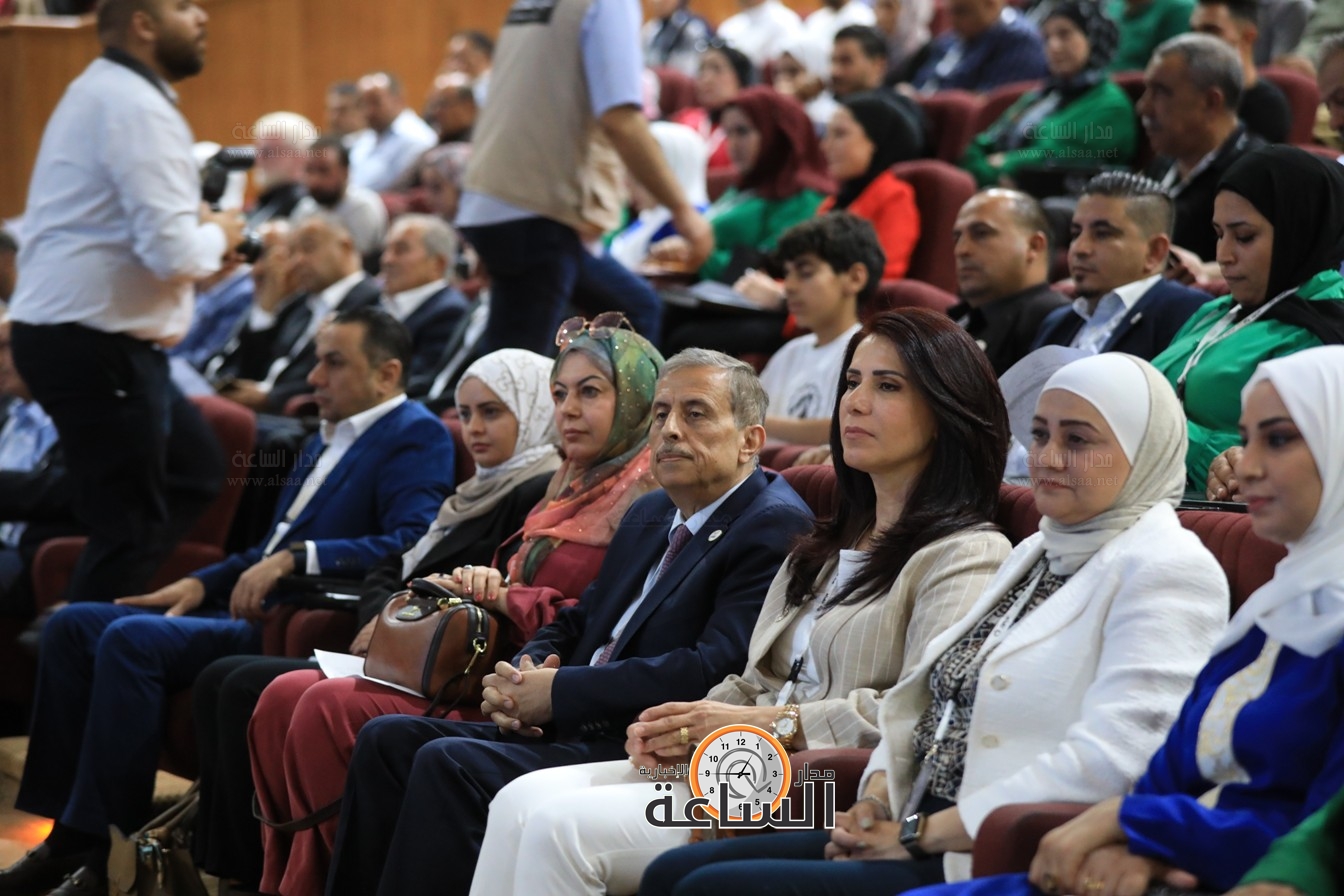 Madar Al-Saa Images 0.5216550559806203