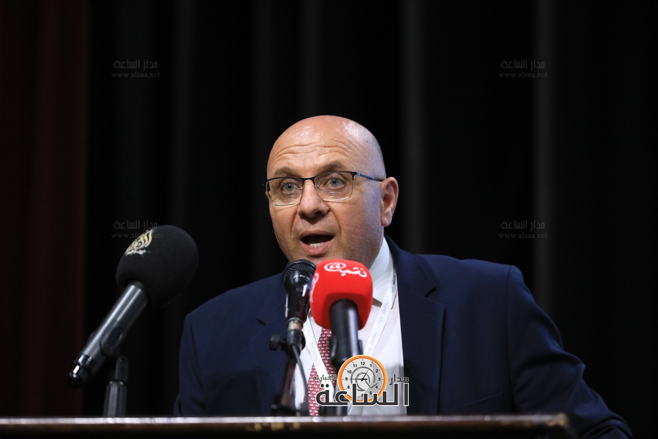 Madar Al-Saa Images 0.04850206843060656