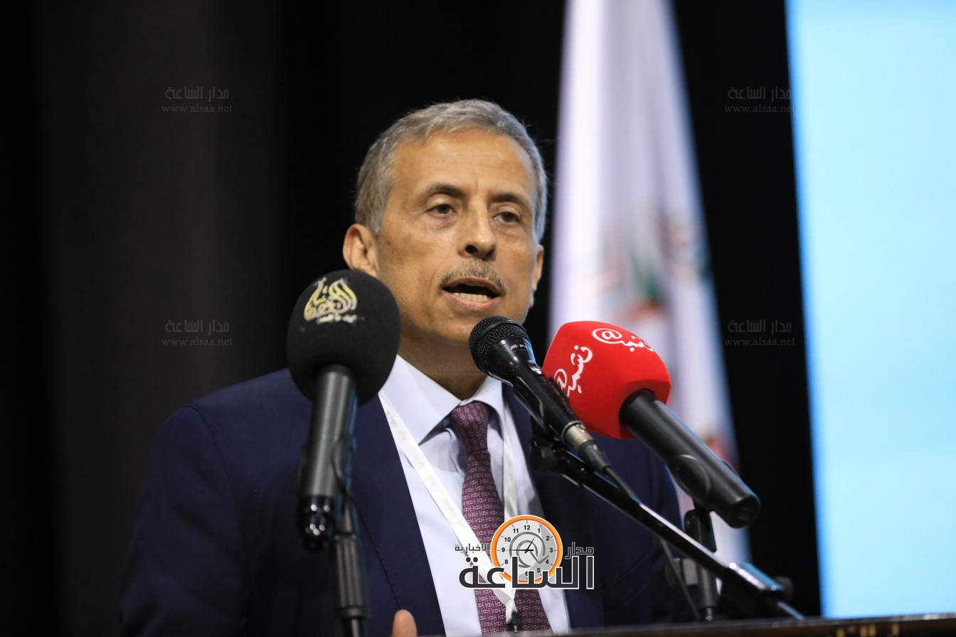 Madar Al-Saa Images 0.3120863429494063