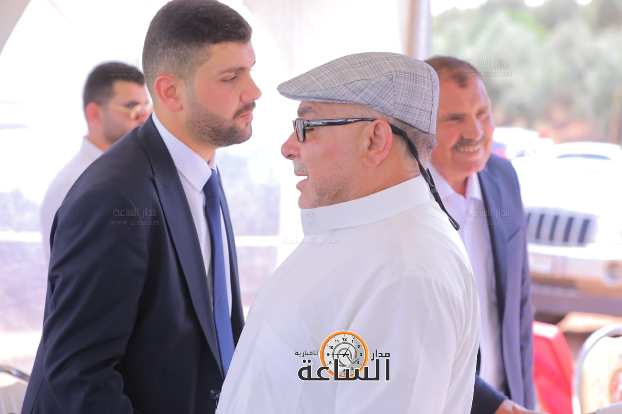 Madar Al-Saa Images 0.40510510395070876