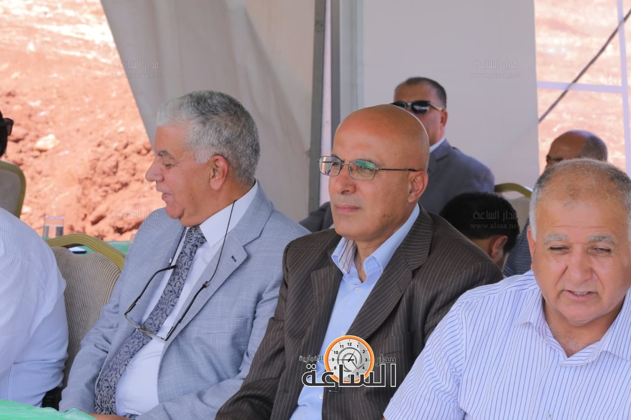 Madar Al-Saa Images 0.6517261981615261