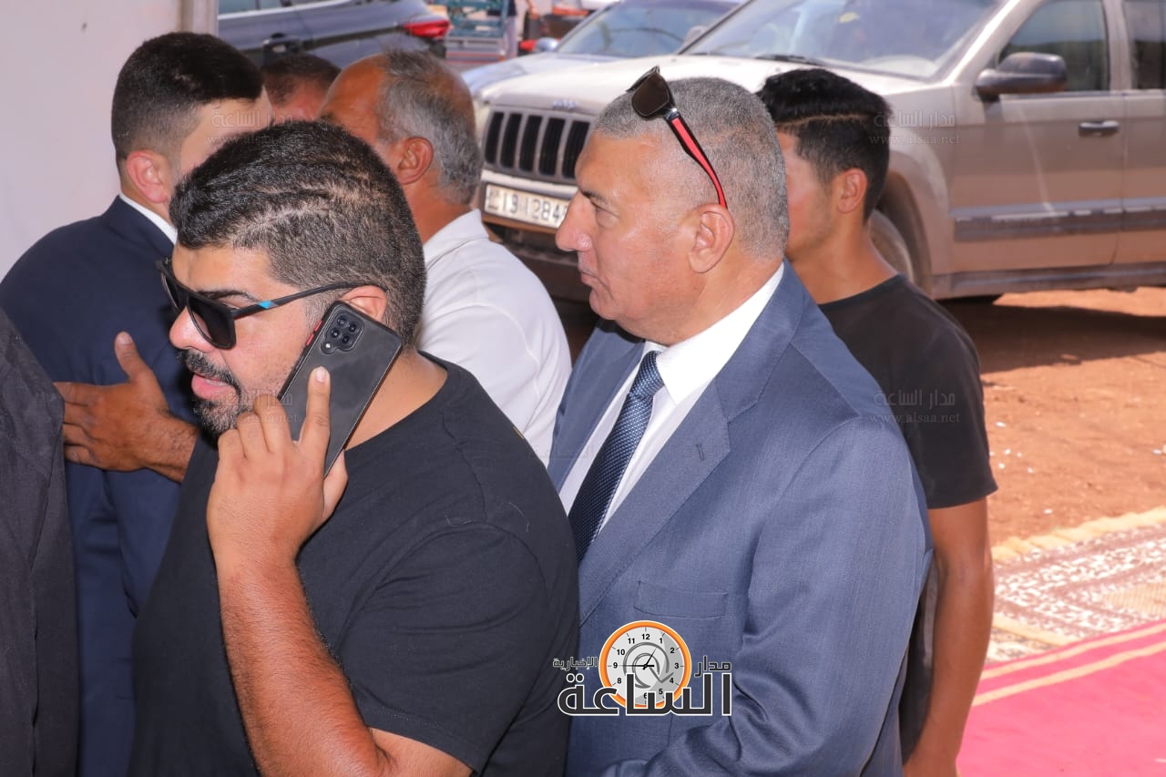 Madar Al-Saa Images 0.4780938147257905