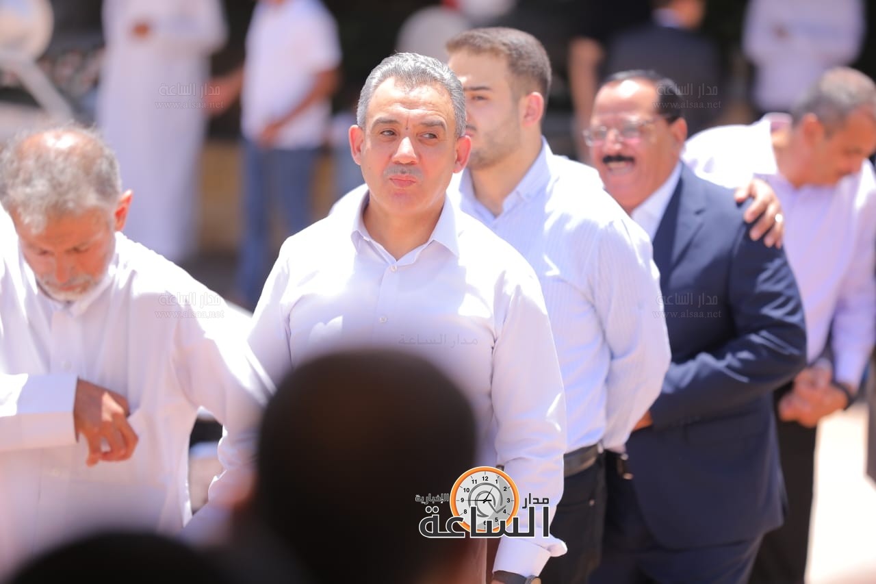 Madar Al-Saa Images 0.7217355105832504