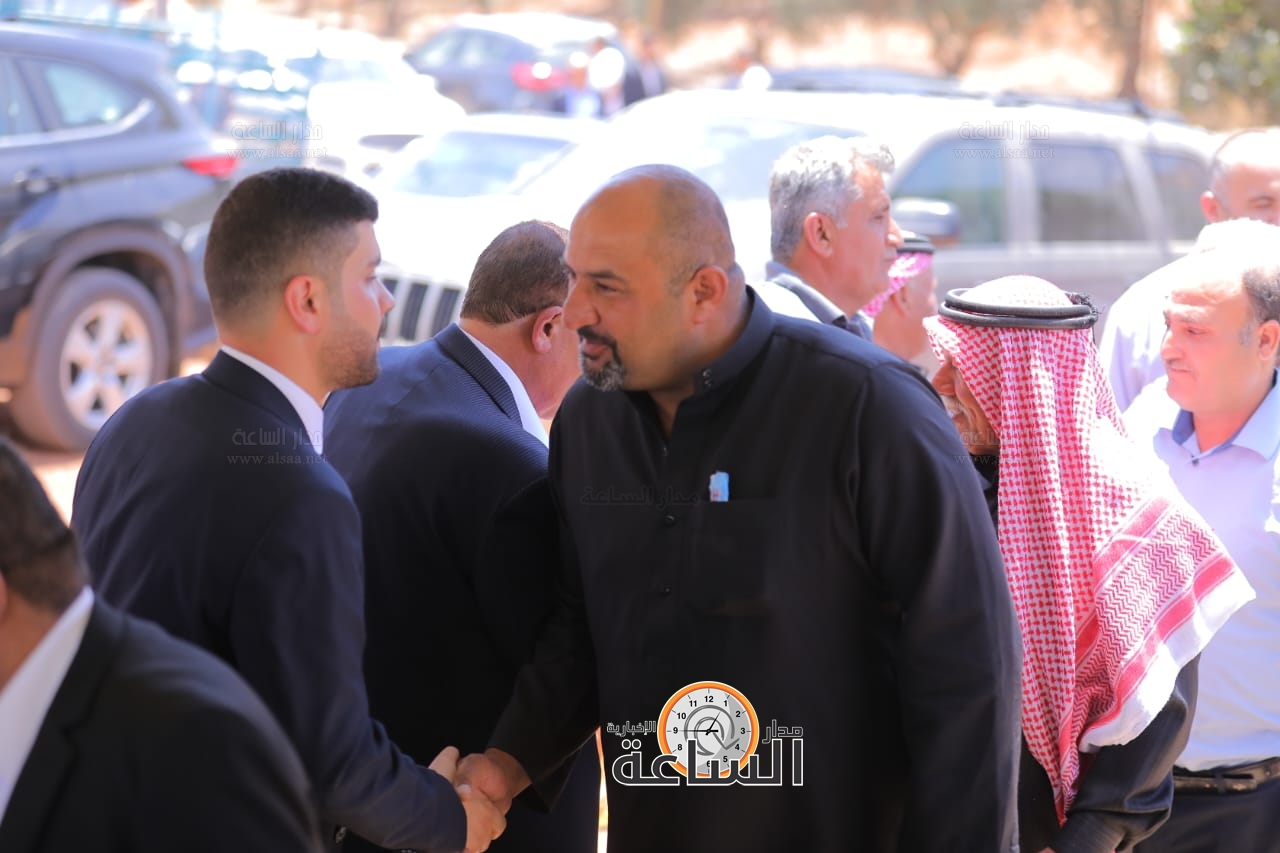 Madar Al-Saa Images 0.8797928022900288