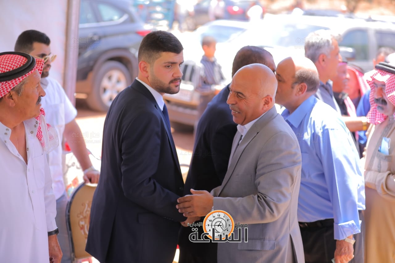 Madar Al-Saa Images 0.4388323076434364