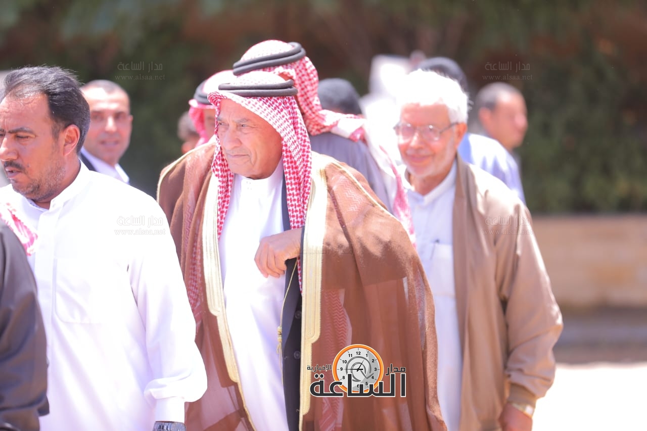 Madar Al-Saa Images 0.6667869633650869