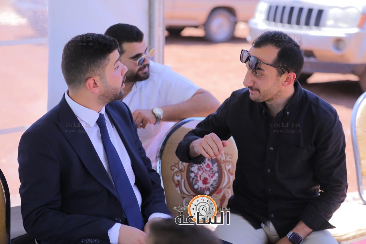 Madar Al-Saa Images 0.4904559000252513