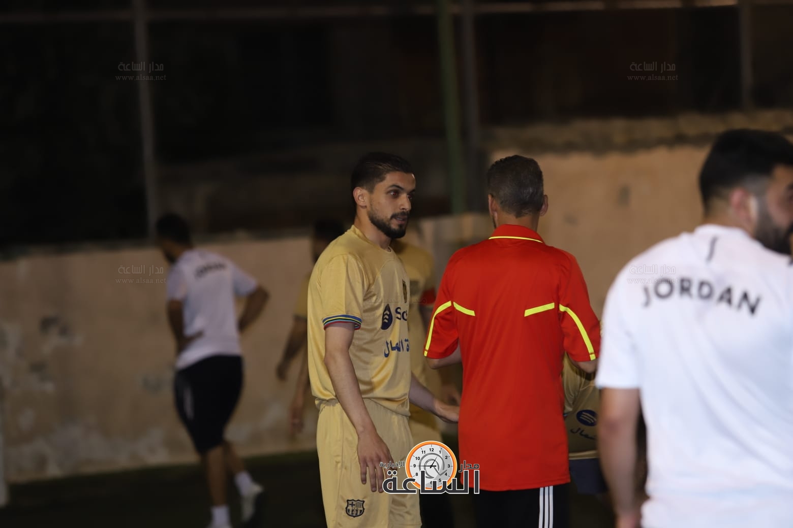 Madar Al-Saa Images 0.7111631940849411