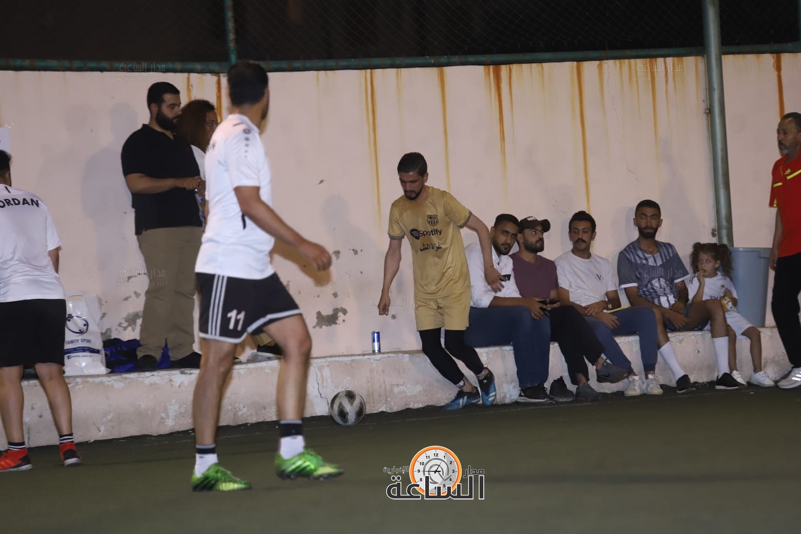 Madar Al-Saa Images 0.24464029498531714