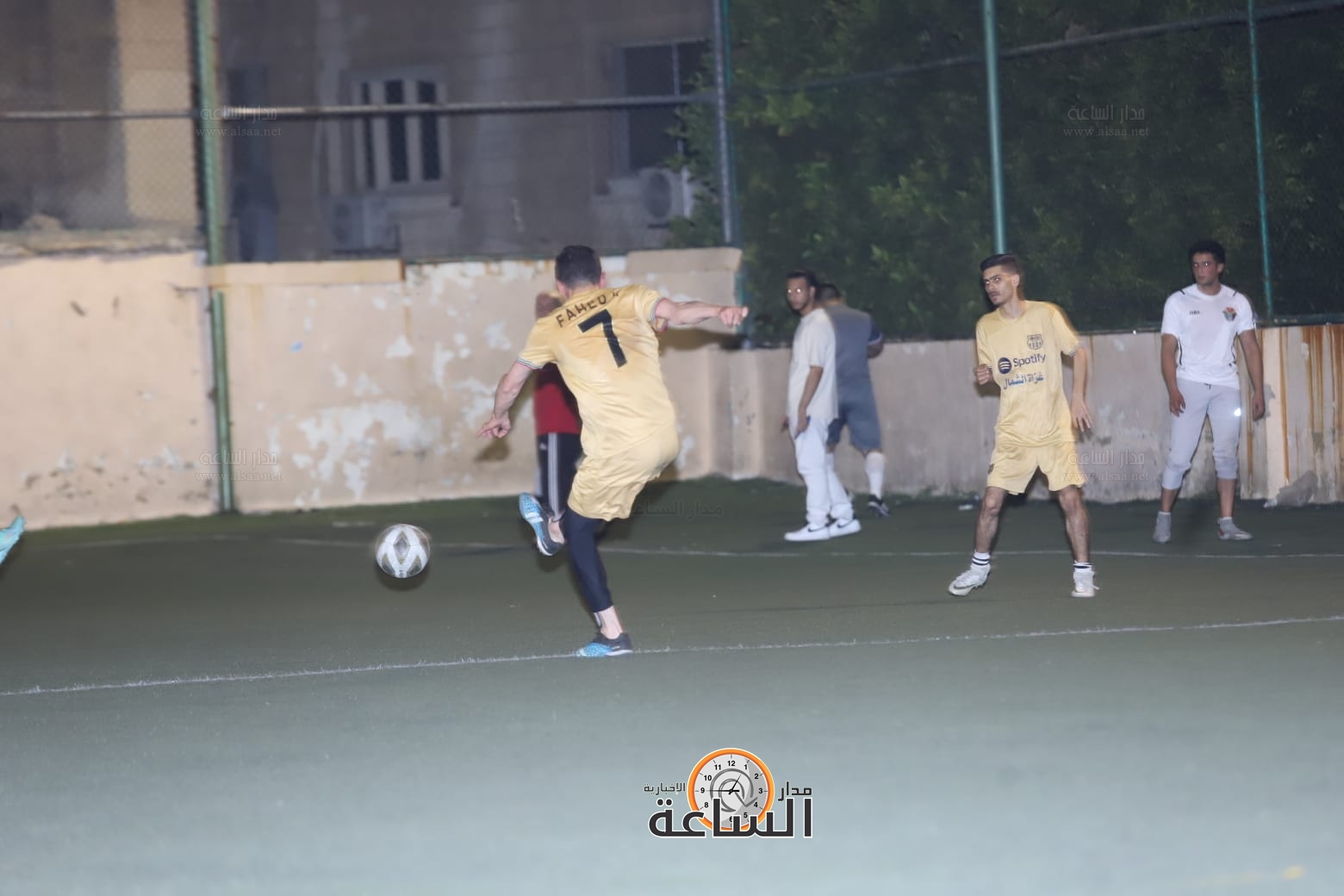 Madar Al-Saa Images 0.4602922736142602