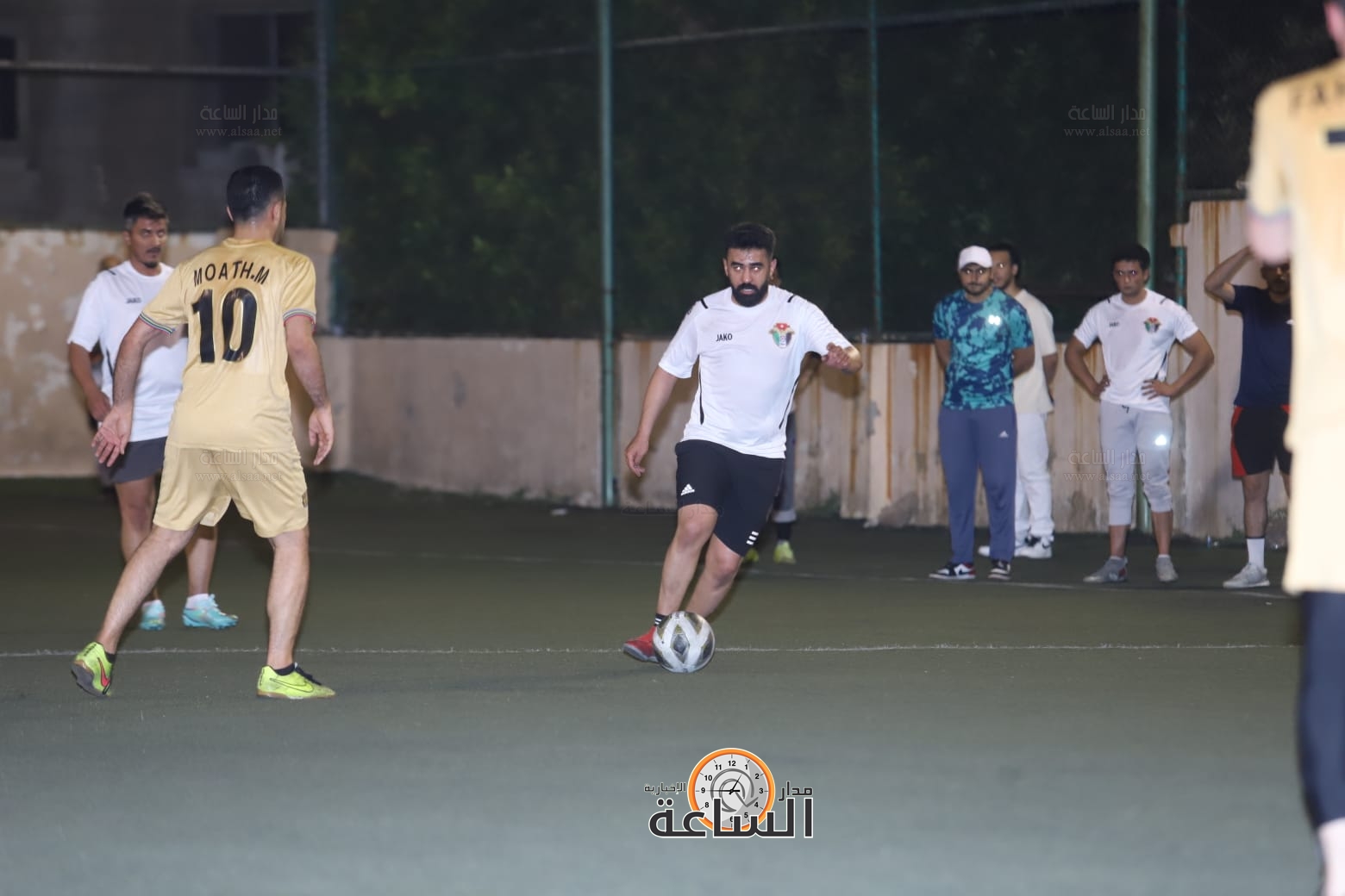 Madar Al-Saa Images 0.5680493277934874