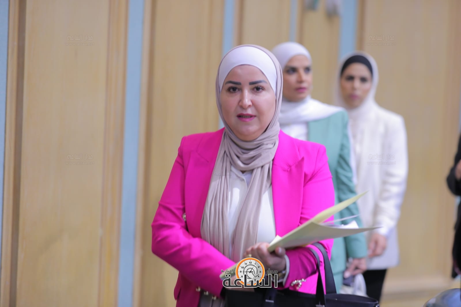 Madar Al-Saa Images 0.5466491143429089