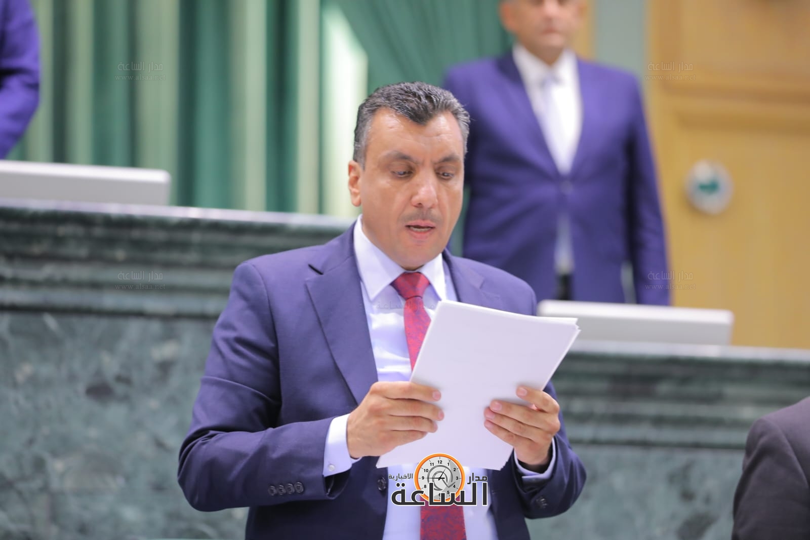 Madar Al-Saa Images 0.44080560467834995