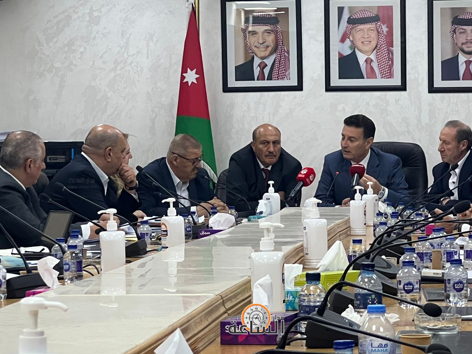 Madar Al-Saa Images 0.7072291821327006