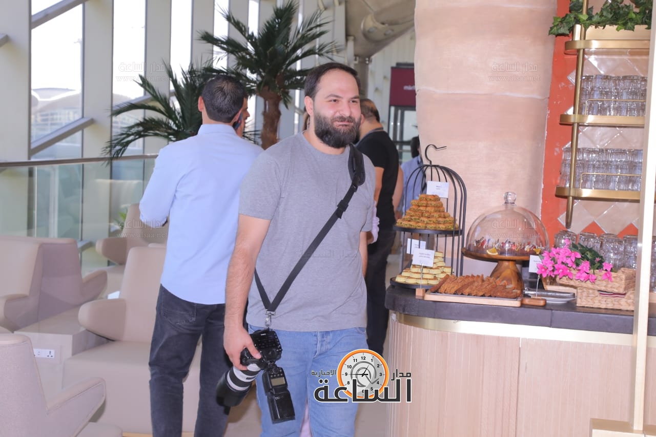 Madar Al-Saa Images 0.7667518126073596