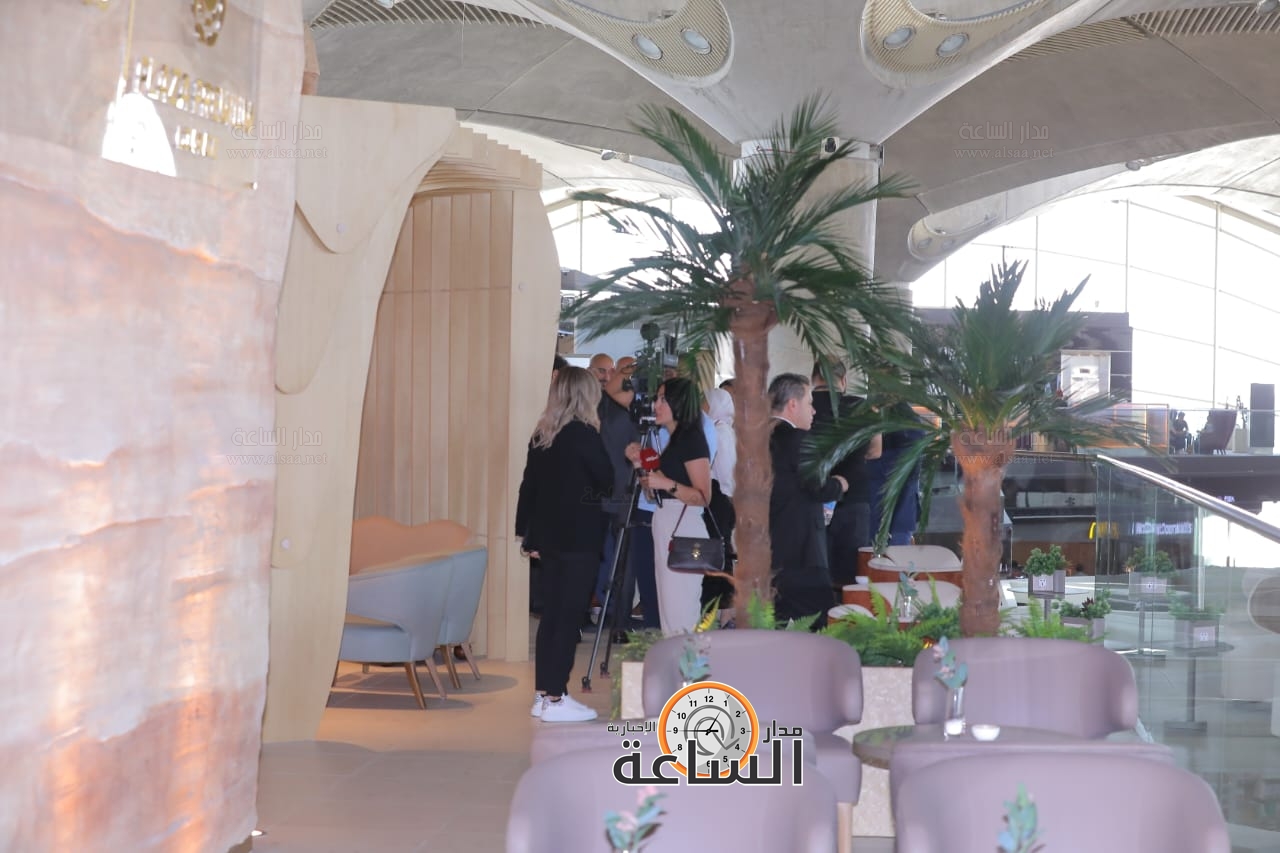 Madar Al-Saa Images 0.9677981184387789