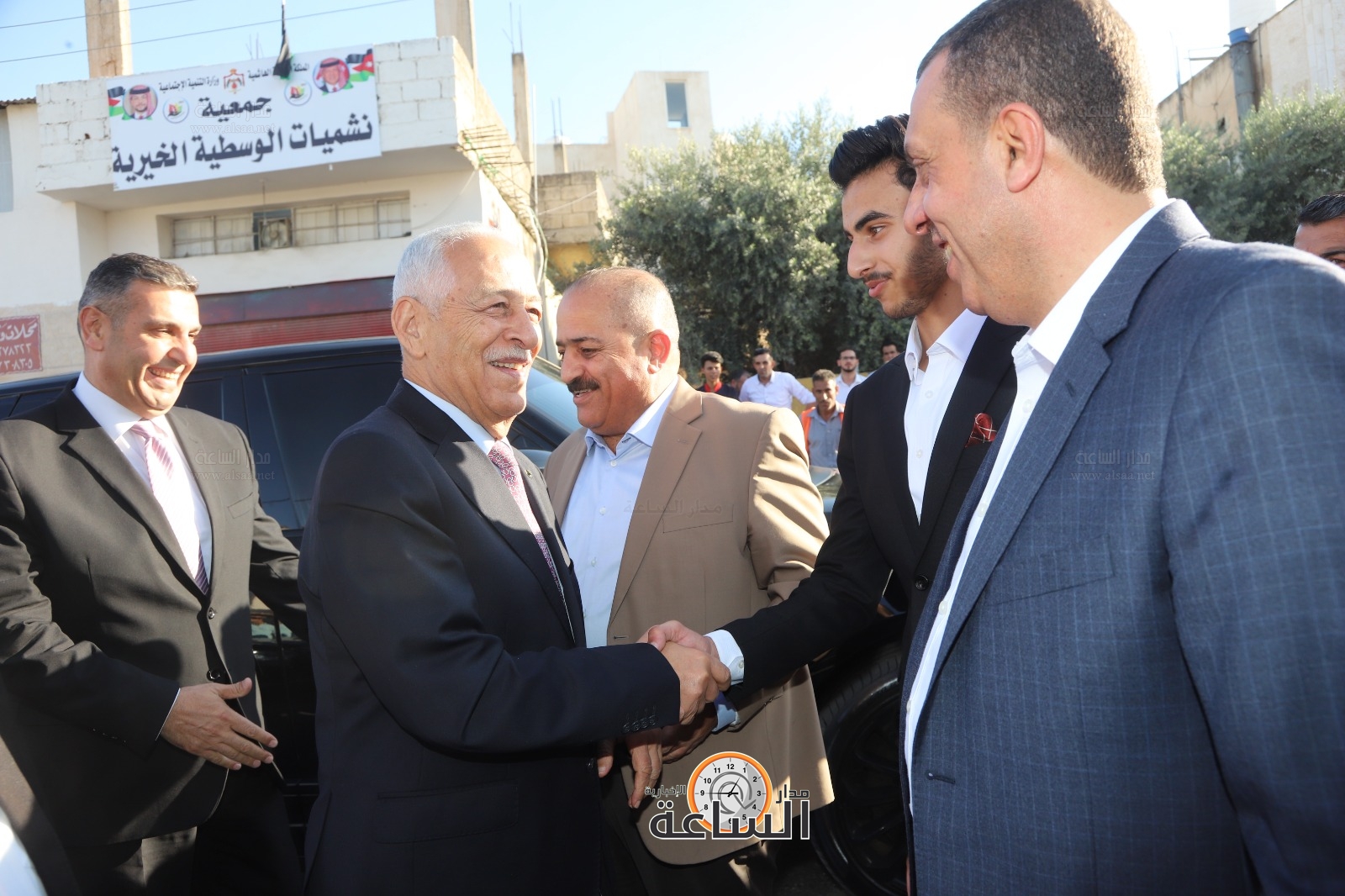 Madar Al-Saa Images 0.4384762862983188