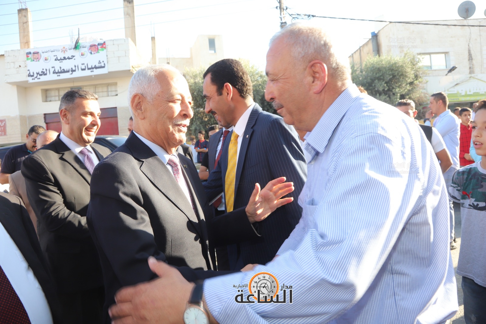 Madar Al-Saa Images 0.7515191259706261