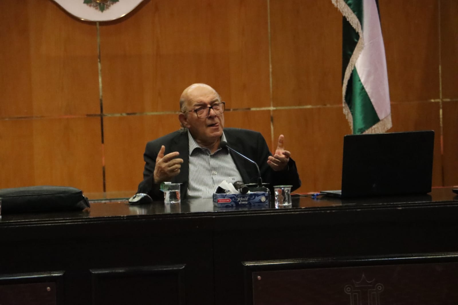 Madar Al-Saa Images 0.28786783096932345