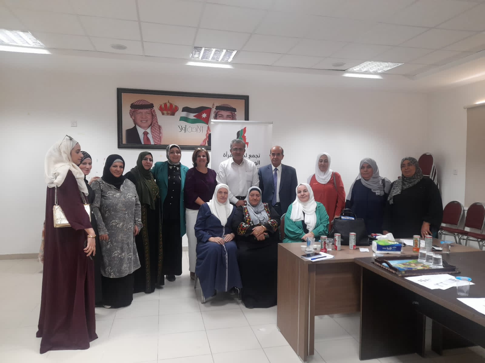 Madar Al-Saa Images 0.008239582370836773