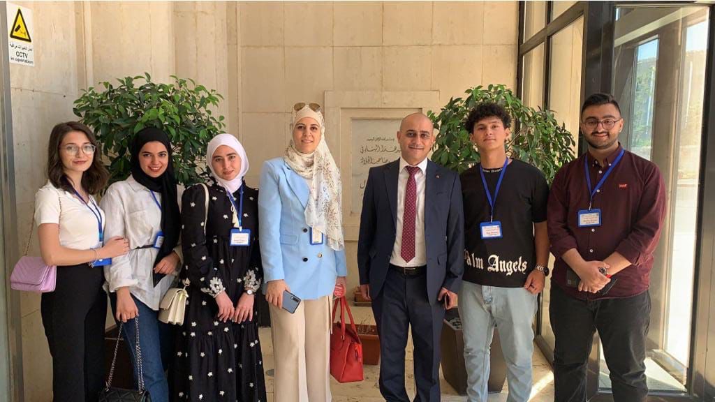 Madar Al-Saa Images 0.4634567680077648