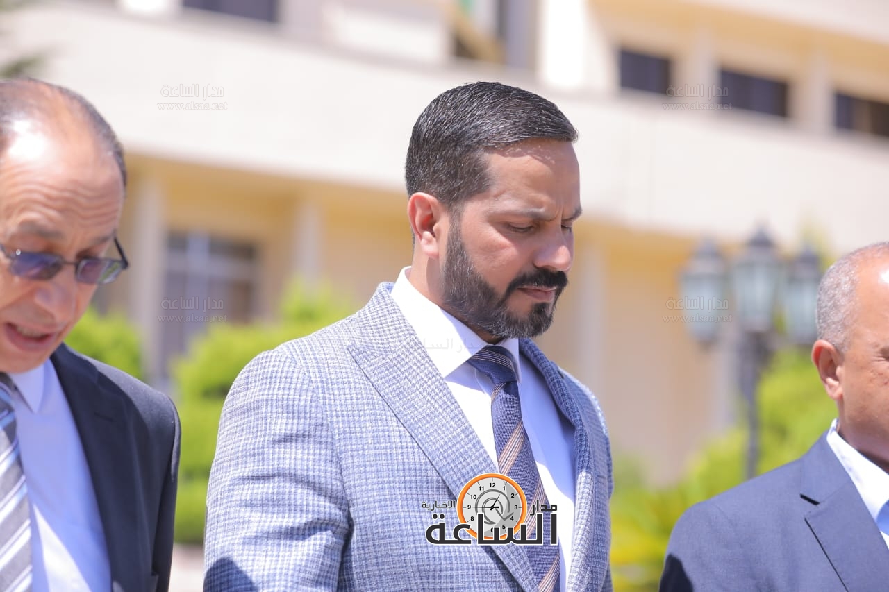 Madar Al-Saa Images 0.7693847493571915