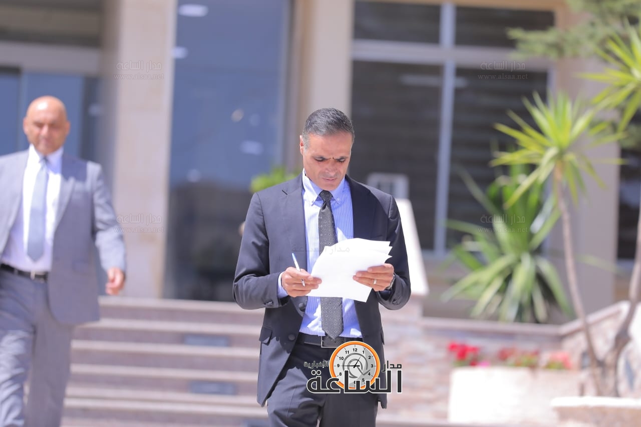 Madar Al-Saa Images 0.4818869255638085