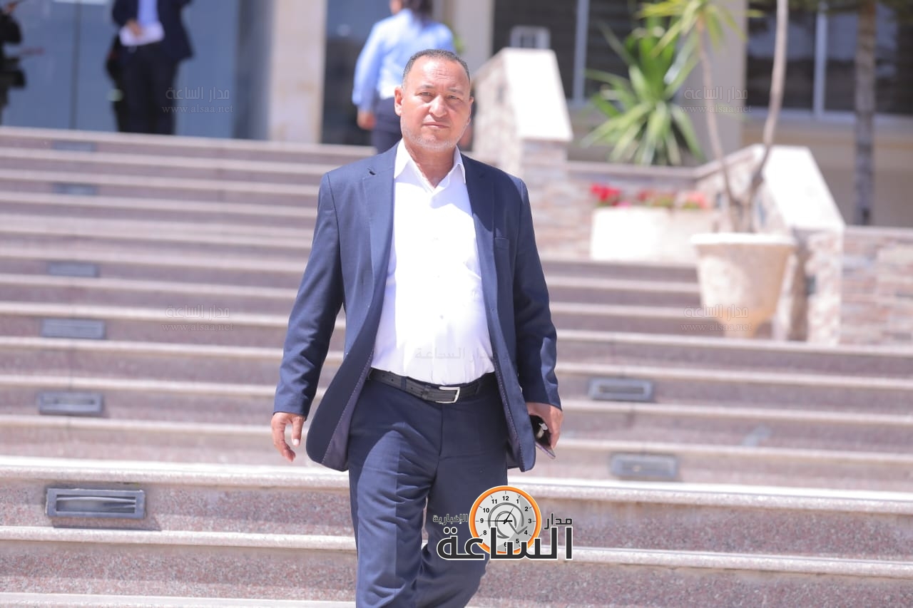 Madar Al-Saa Images 0.46598706369645226