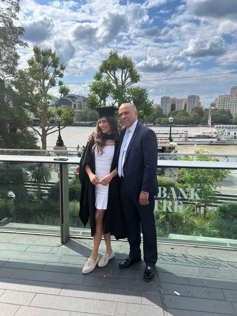 Madar Al-Saa Images 0.6974463192551176