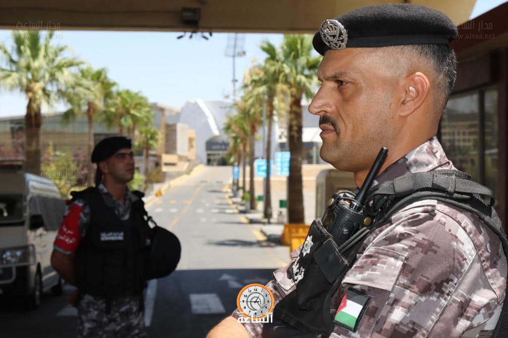 Madar Al-Saa Images 0.7313920337343292