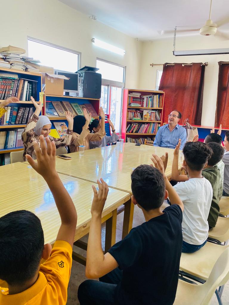 Madar Al-Saa Images 0.4161447893552892