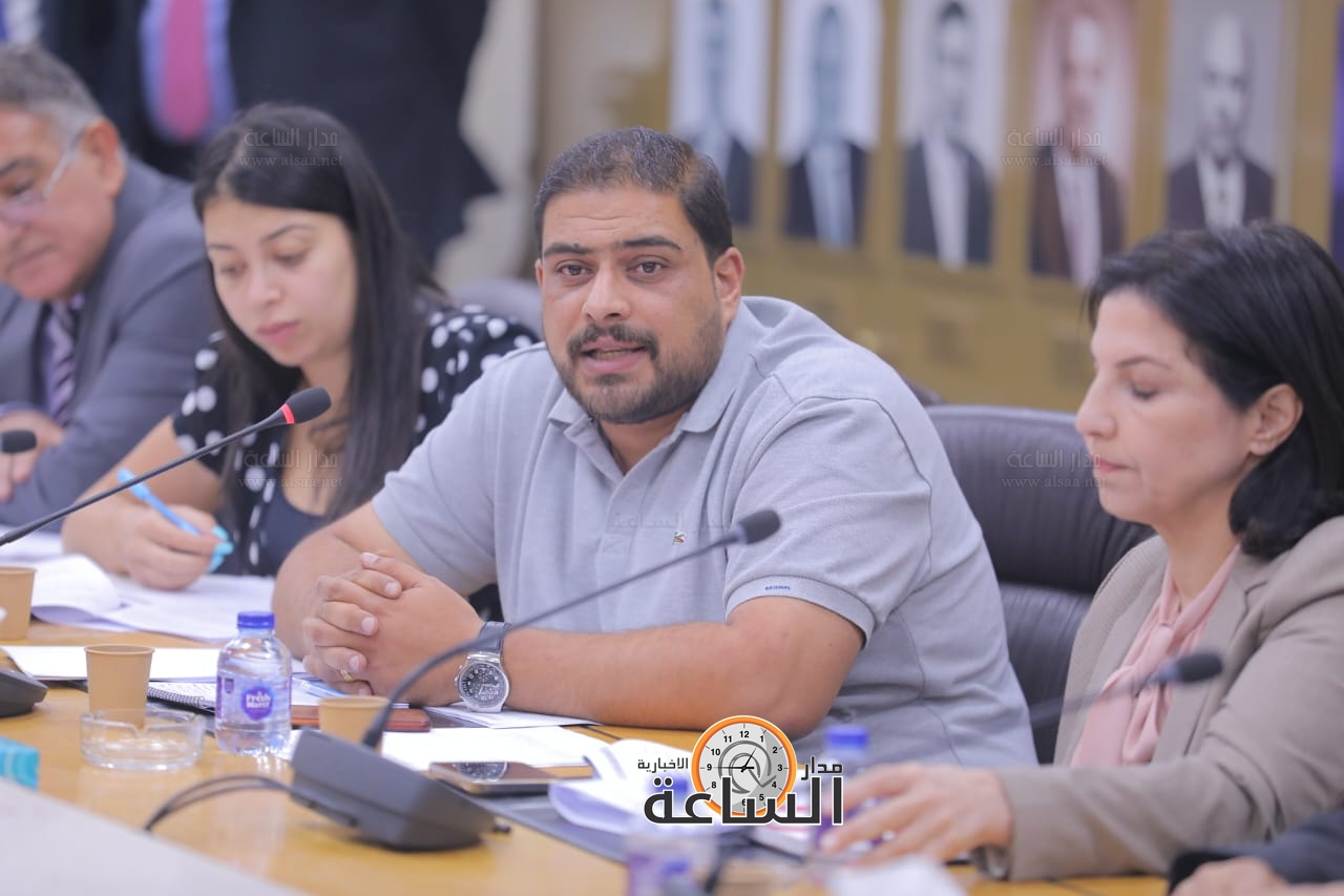 Madar Al-Saa Images 0.7464009872568882