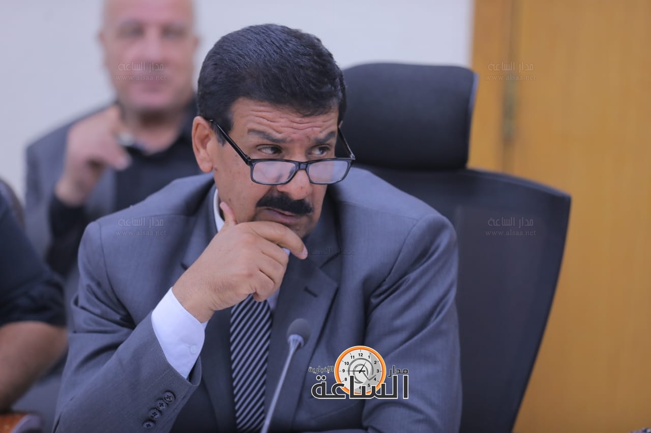 Madar Al-Saa Images 0.132880499308756