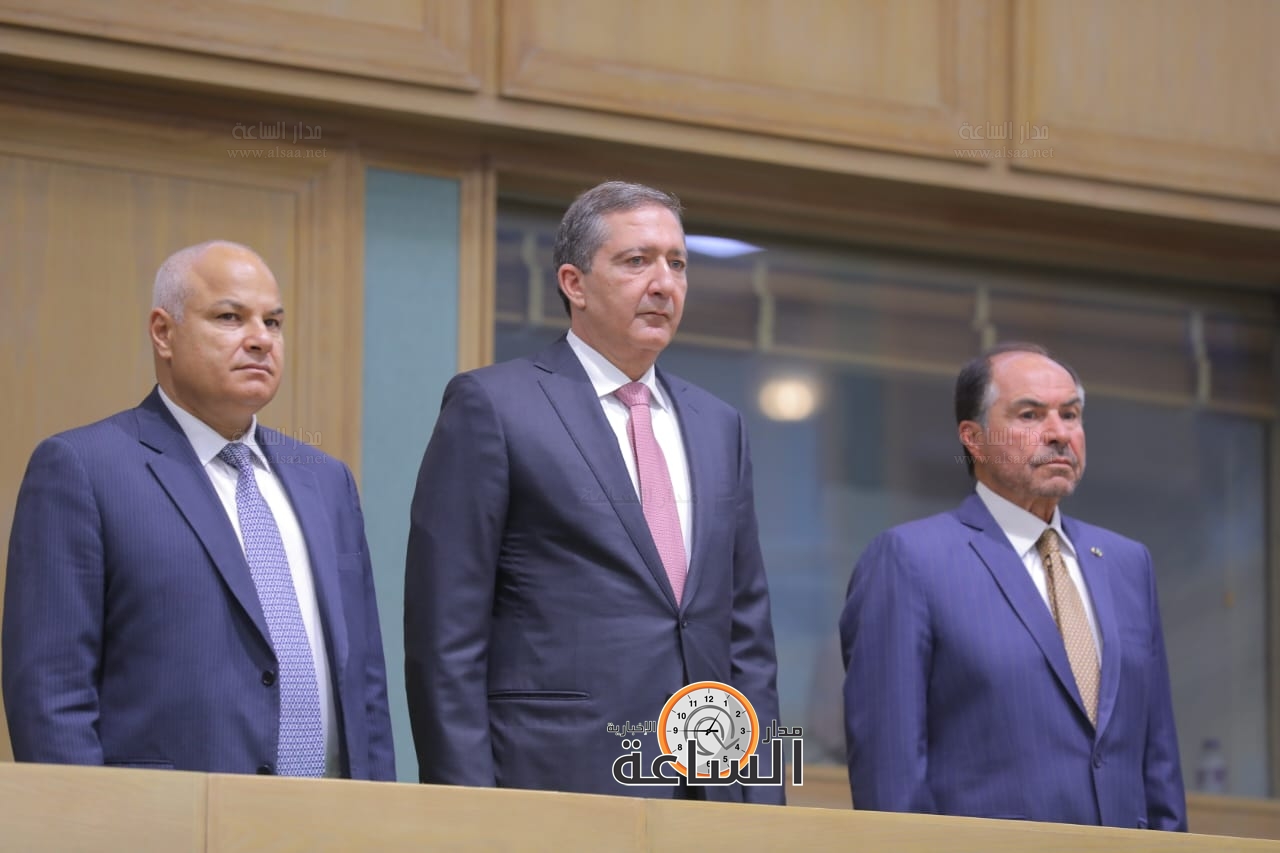 Madar Al-Saa Images 0.8921809289035858