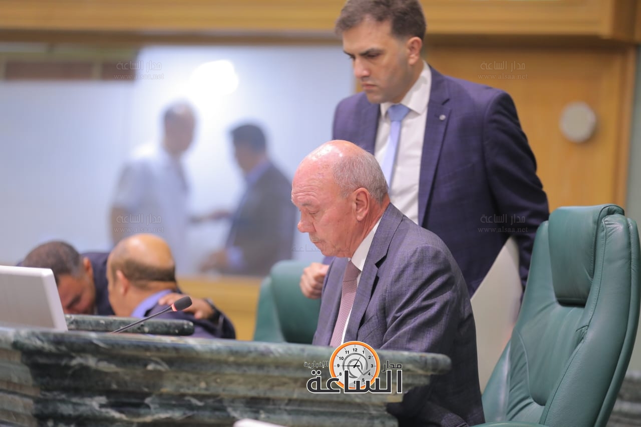 Madar Al-Saa Images 0.6781280562169736