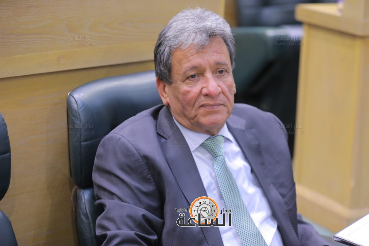 Madar Al-Saa Images 0.4026552838443649