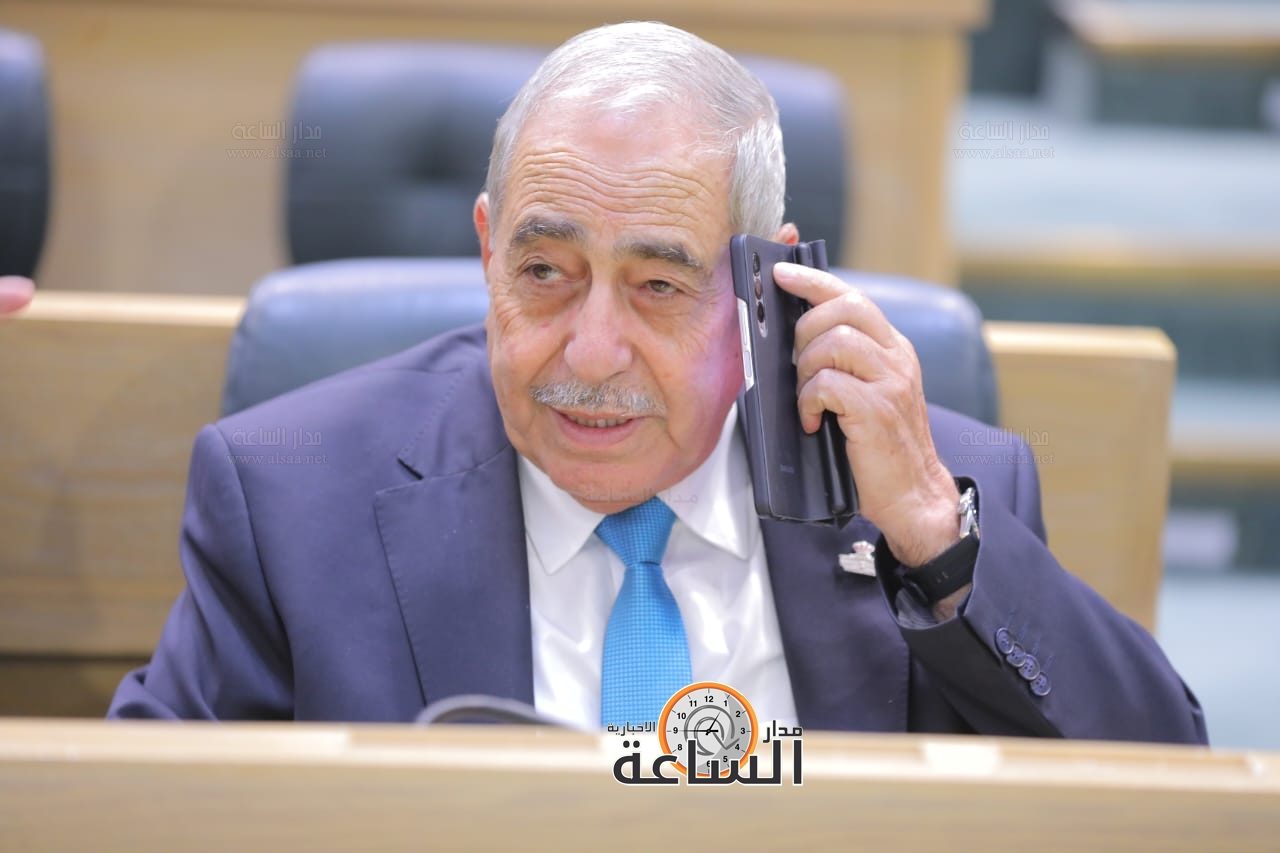 Madar Al-Saa Images 0.6437544670447868