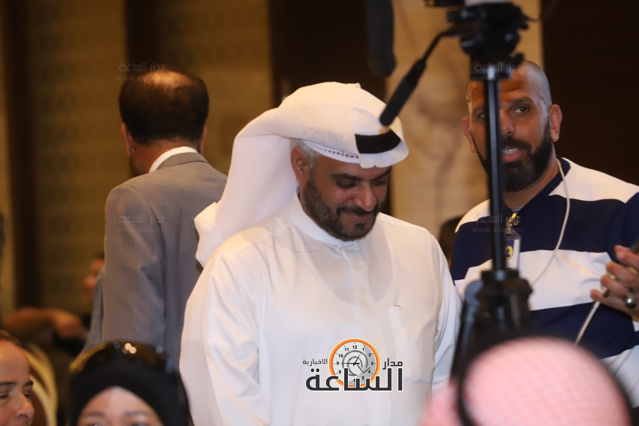 Madar Al-Saa Images 0.2799489260843544