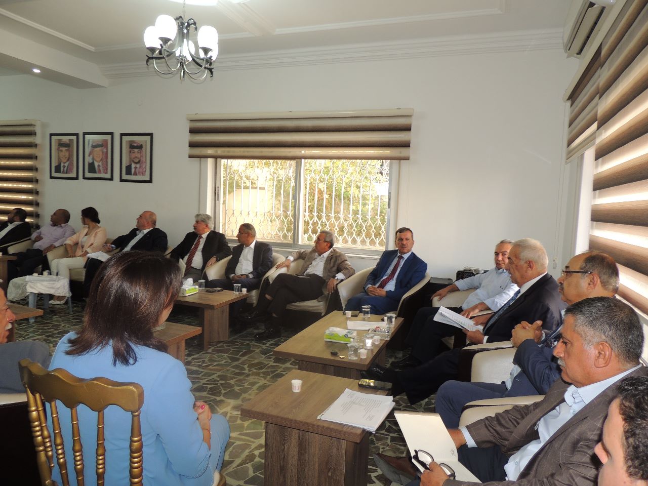 Madar Al-Saa Images 0.2366557159166056