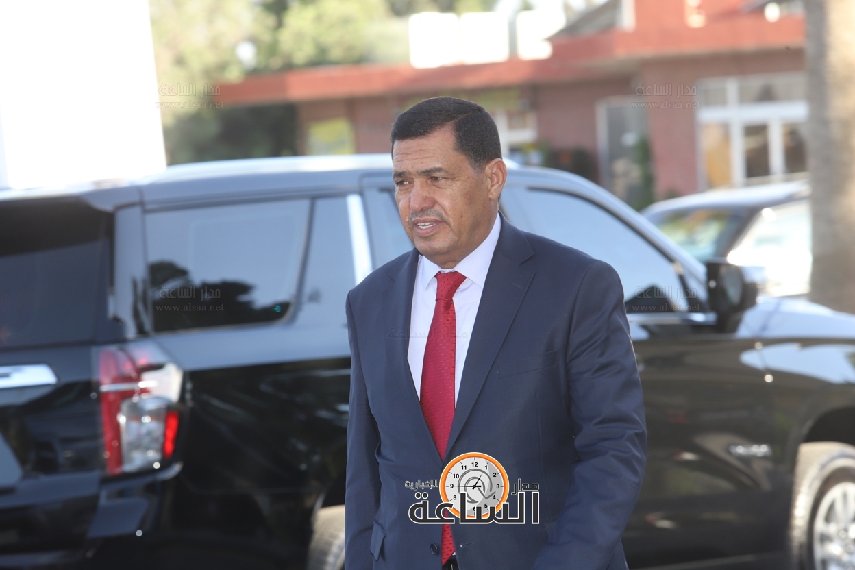 Madar Al-Saa Images 0.42671736829548357