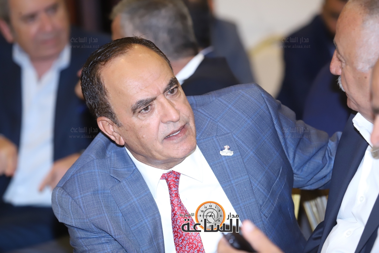 Madar Al-Saa Images 0.8895492040252588