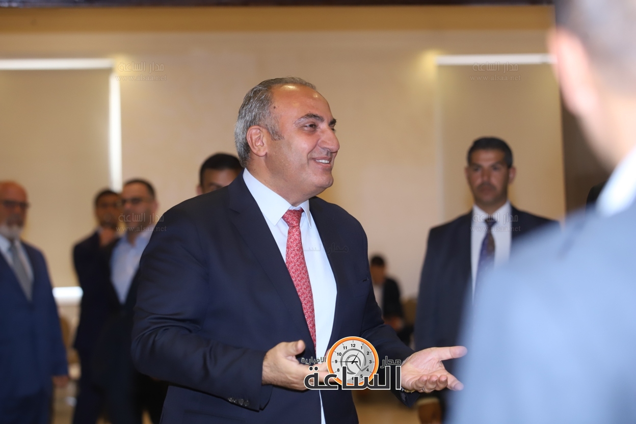 Madar Al-Saa Images 0.14186333452853606