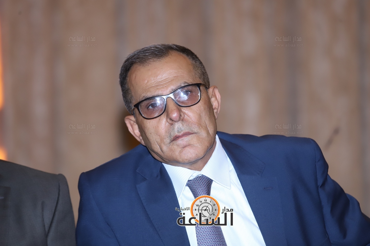 Madar Al-Saa Images 0.09194471622503919